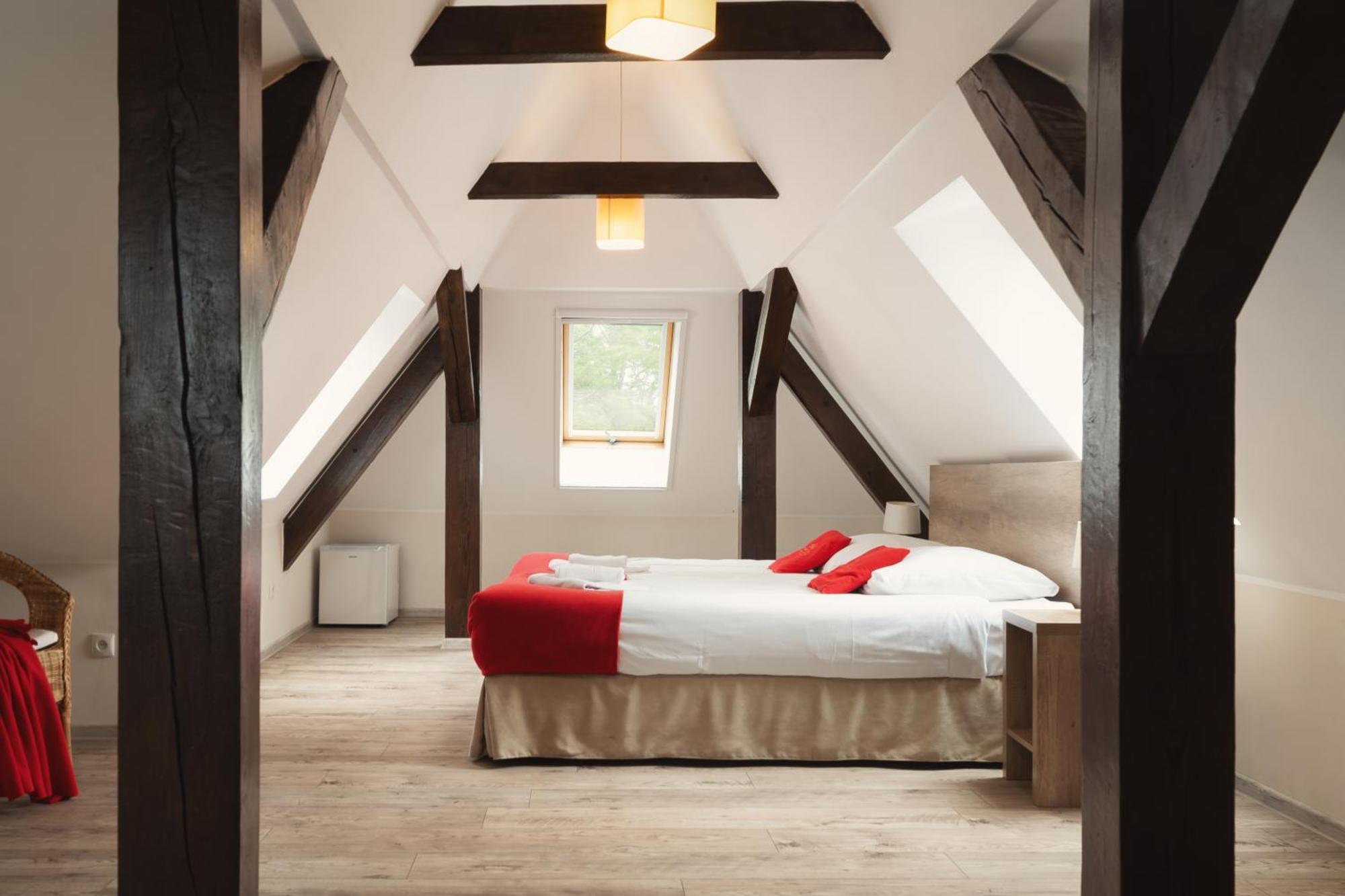 Stary Mlyn Strzeszyn Hotel Lubowo  Luaran gambar