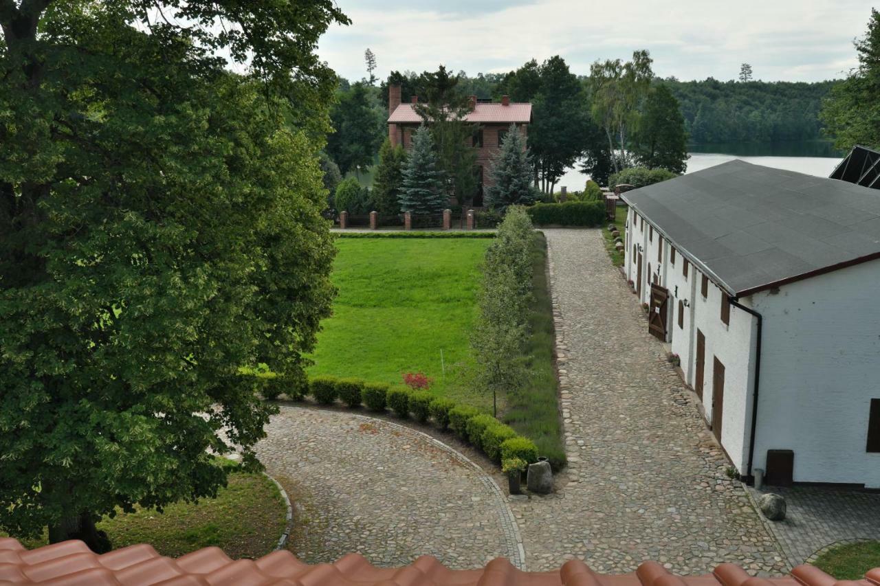 Stary Mlyn Strzeszyn Hotel Lubowo  Luaran gambar